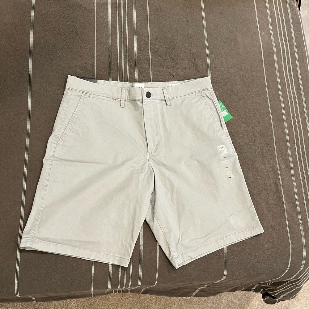 GAP Men's Gray Shorts (brand new)